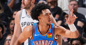 麦凯恩谈NBA首秀：享受比赛是首要目标